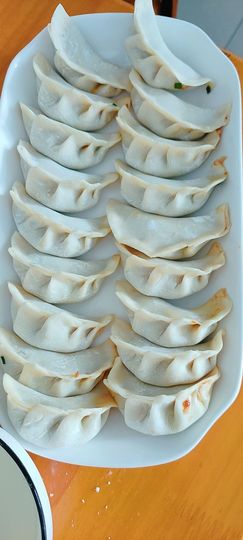 素雅依依暂休主播照片