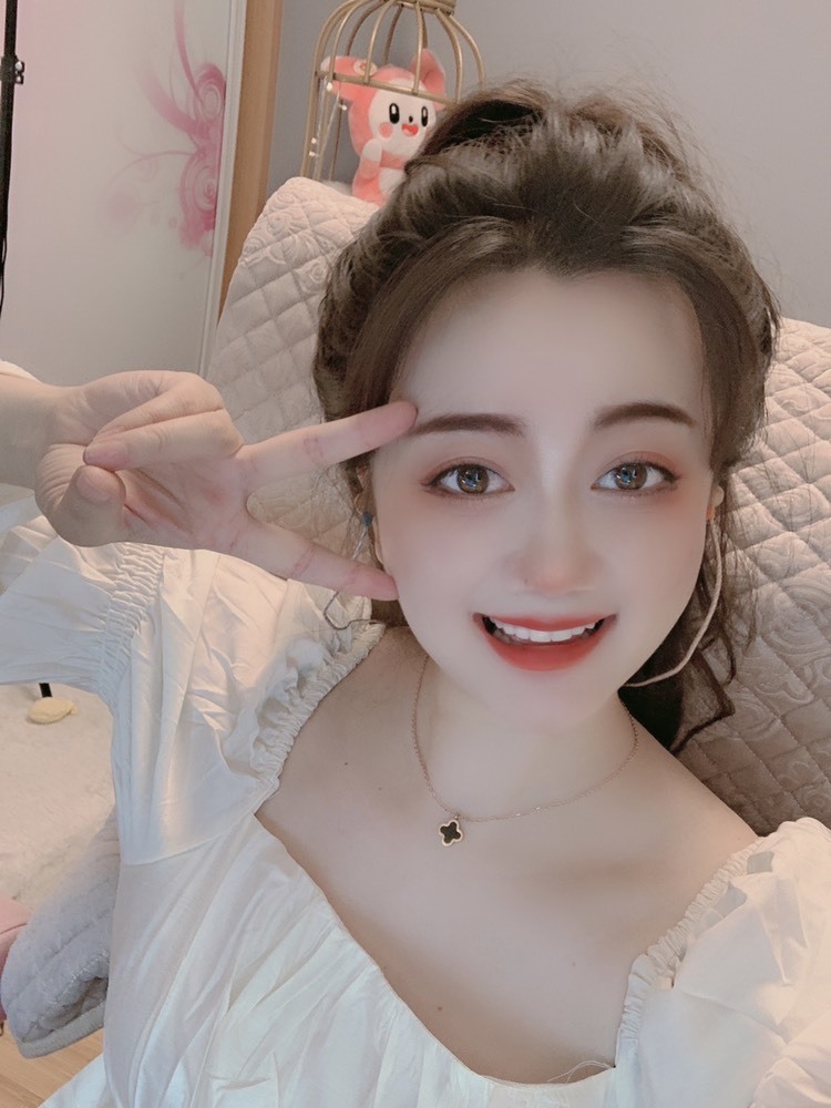 Lッ♥✿小白白的图片