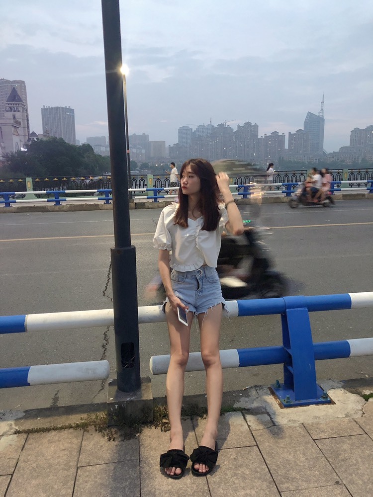 结束咯主播照片