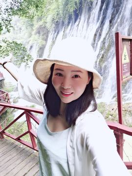 糊涂小妮子主播照片