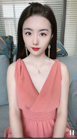 💝豆豆改开口叫哥哥主播照片
