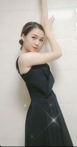 现实✔差距主播照片