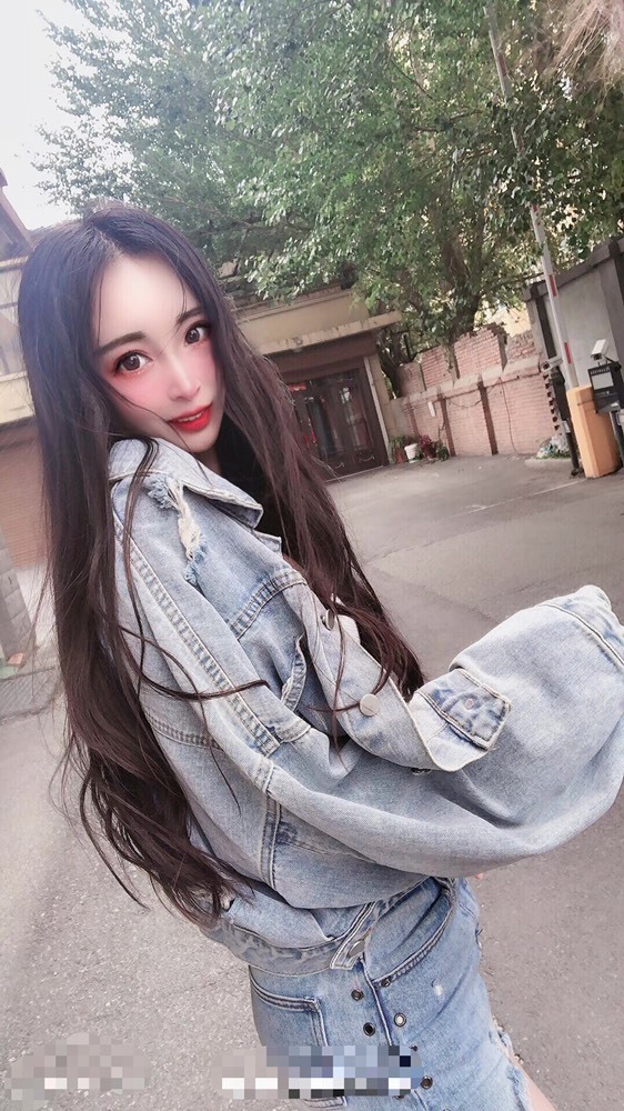 小玲宝🧸不连麦的图片