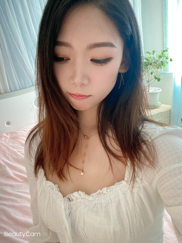 新人💗四月的主播照片