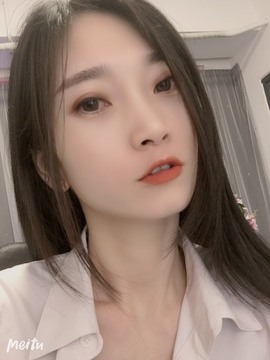 姣姣🐷好运连绵主播照片