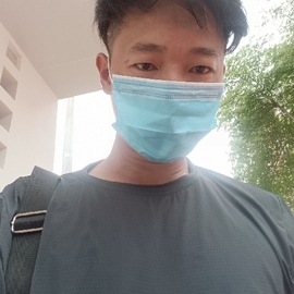 华哥azj主播照片