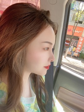 谁家茗儿的图片