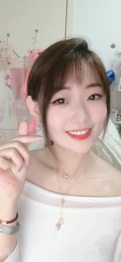 honey兔好运来~主播照片