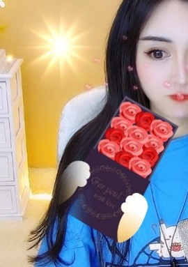 娜塔莎退主播照片