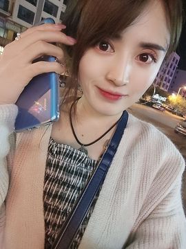 无名无姓，随性自然主播照片