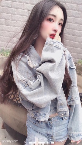 小玲宝🧸安静唱歌主播照片