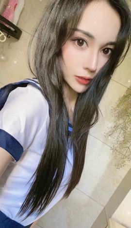 娜塔莎退主播照片