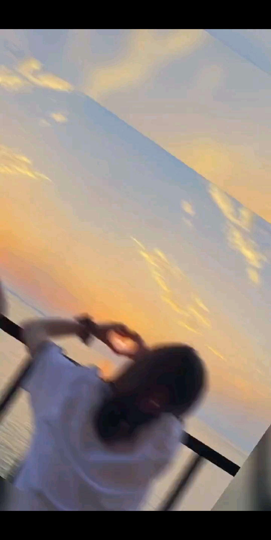 来时一丝不挂，去时一