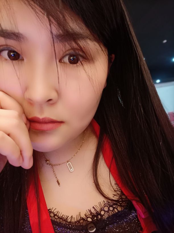 就是一个肉蛋的主播照片