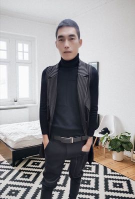 还是那个小建主播照片