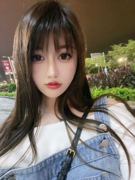 曼曼🌙暂停直播主播照片