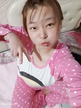 静静u7y主播照片