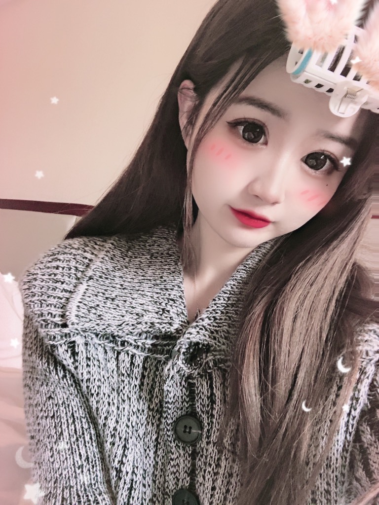 泡泡不困！主播照片