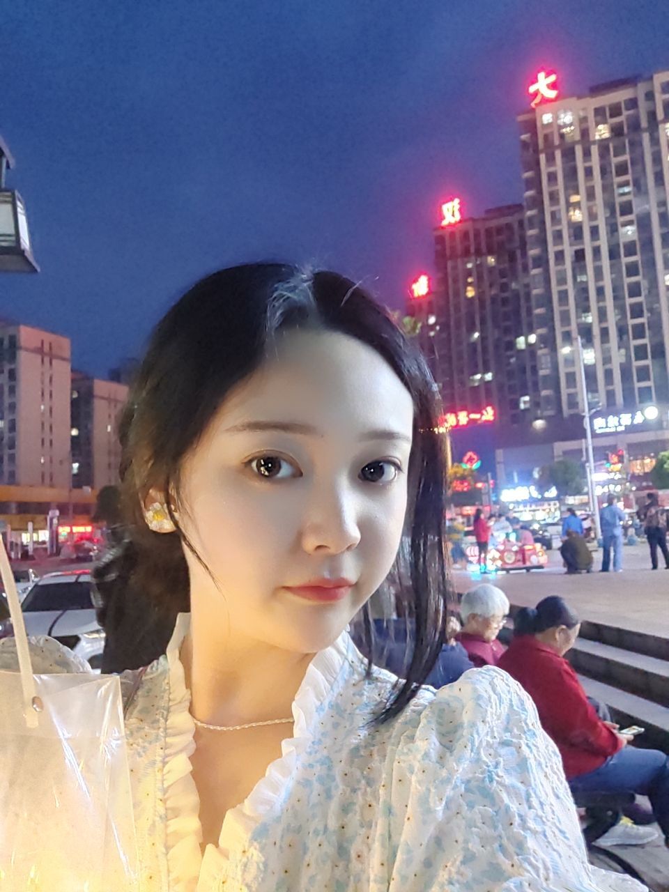 恩恩不嗯嗯的图片