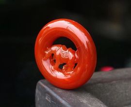 瑞丽妍菡珠宝店主播照片