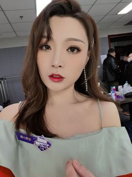♚核桃小酥休的图片