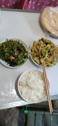 小知秋✨的图片