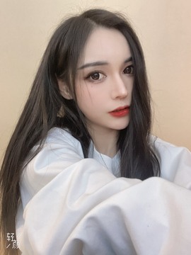 娜塔莎退主播照片