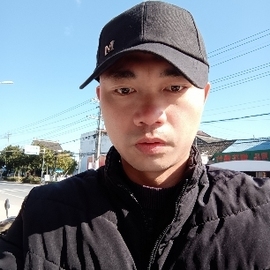 黄乐🍺(聋哑人)主播照片