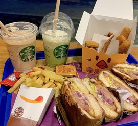 小蛋挞休～主播照片