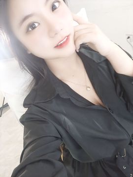 新人稀饭吖主播照片
