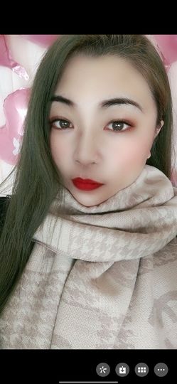 活宝黑妮主播照片