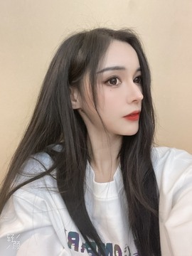 娜塔莎退主播照片