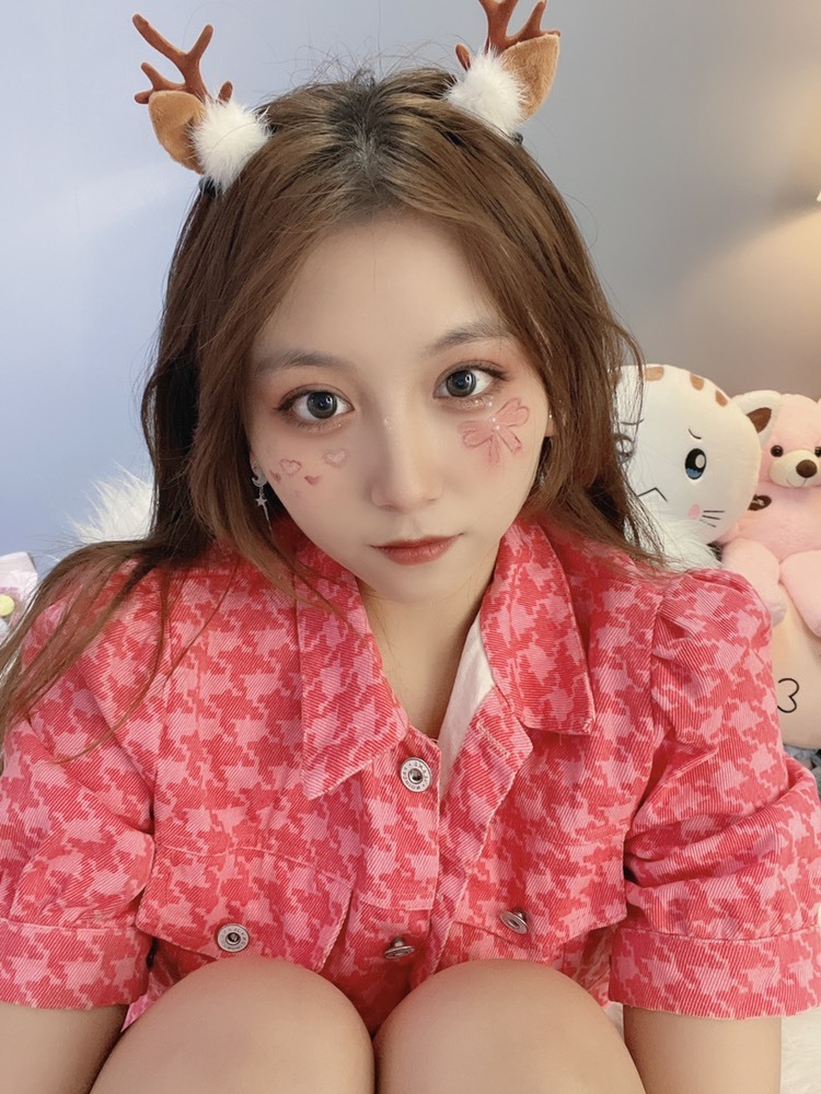 休，，，，，，主播图片