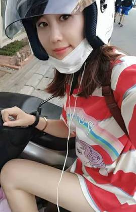 莉莉安鸭鸭鸭的图片