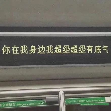 娜扎🧸休1天哦的图片