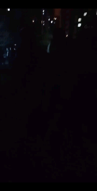 草率了，还这么多人呢