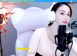 水母好美主播照片
