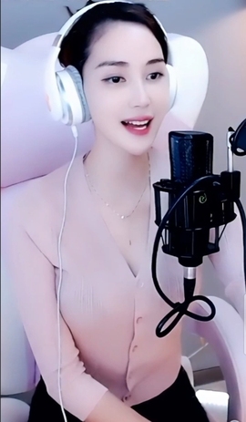 水母好美主播照片
