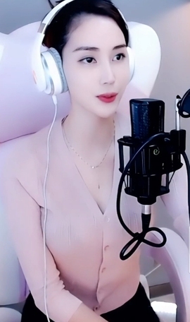 水母好美主播照片