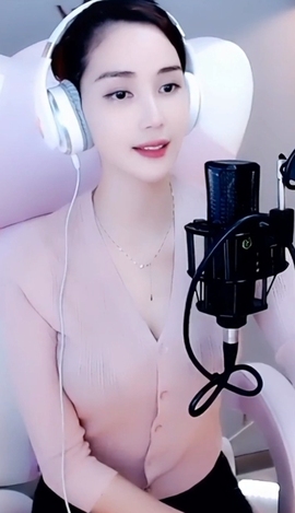 水母好美主播照片