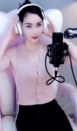 水母好美主播照片