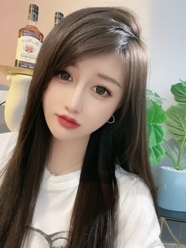 曼曼🌙暂停直播主播照片