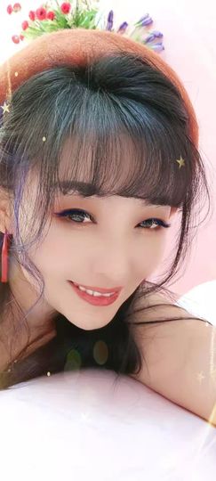 小美悠吖主播照片