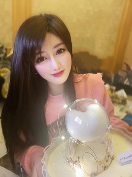 曼曼🌙暂停直播主播照片