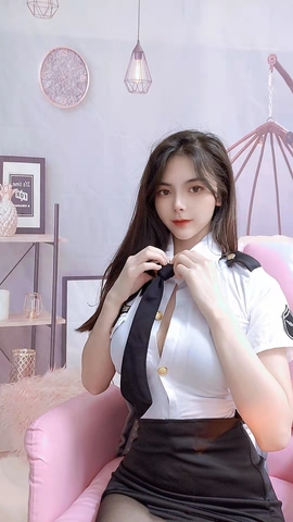 小喵跳舞❤求电费的图片