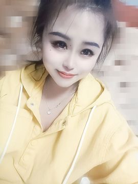 梨莎挺住啊主播照片