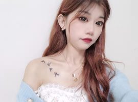 抱抱小君主播照片