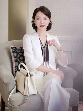 დ释怀დ主播照片
