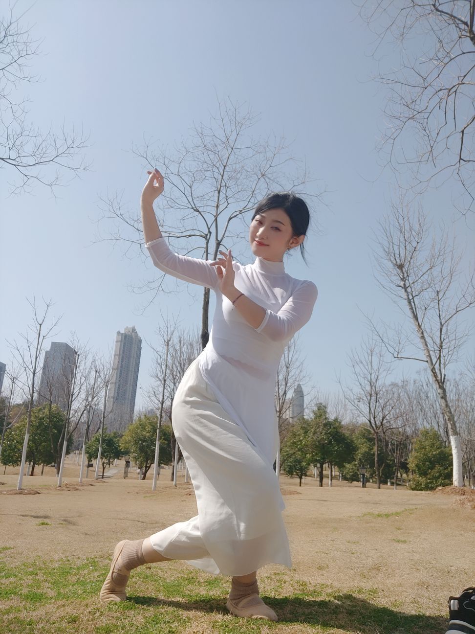 新人小景甜清舞求守护的主播照片