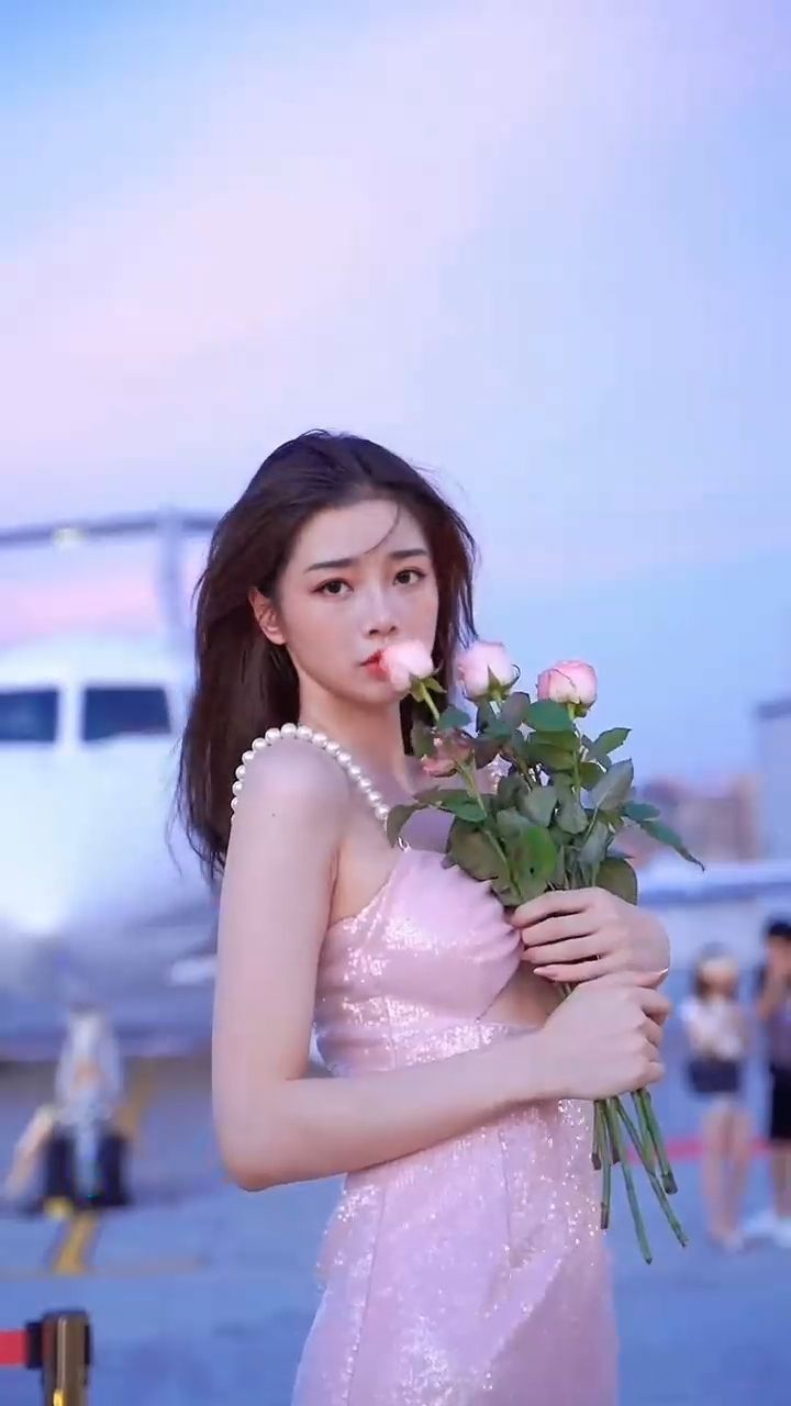 小小过的是啥日子主播图片